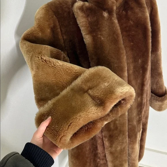 Sold - Picture 4 of 7